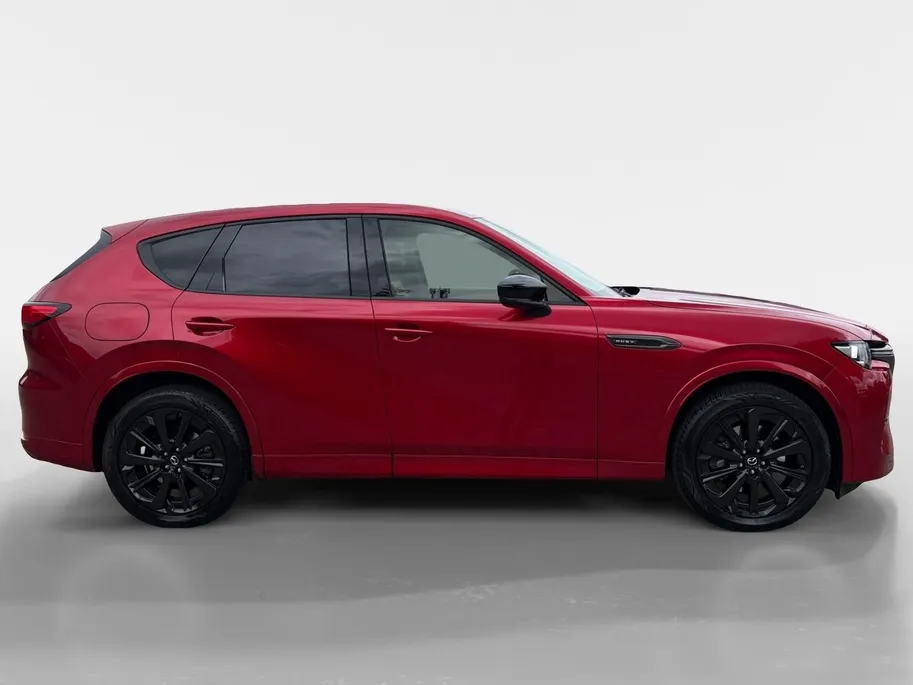 Mazda CX-60 325PK e-SkyActiv PHEV Takumi Automaat | Trekhaak | Digital Cockpit | 360 Camera | Head-Up Display | Schuif/Kantel Dak | Stoel & Stuurwiel Verwarming | Apple Carplay/Android Auto | Adaptieve Cruise Control | Dode Hoek Detectie | Elektrische Achterklep |
