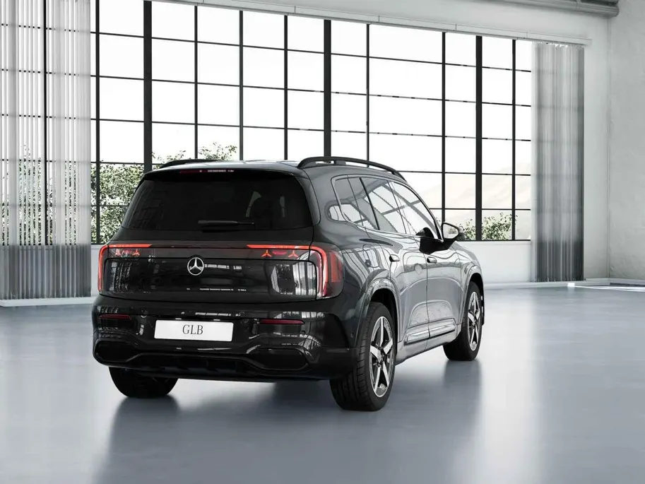 Mercedes-Benz GLB 200 Business Solution AMG 58 kWh
