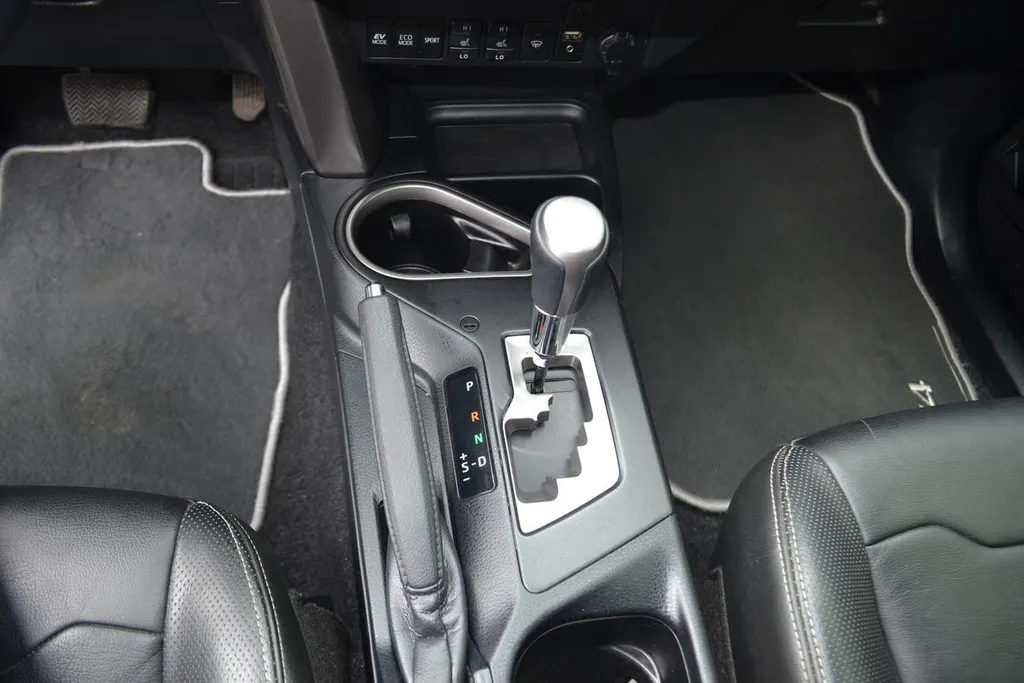 Toyota RAV4 RAV4 2.5 HYBRID 4WD EXECUTIVE