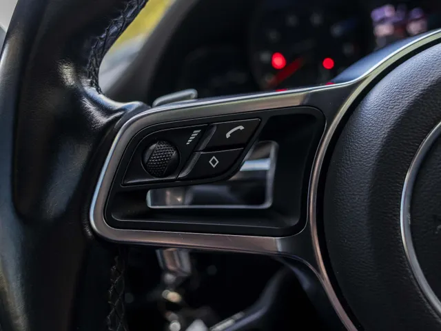 Porsche Macan NL geleverd 2.0