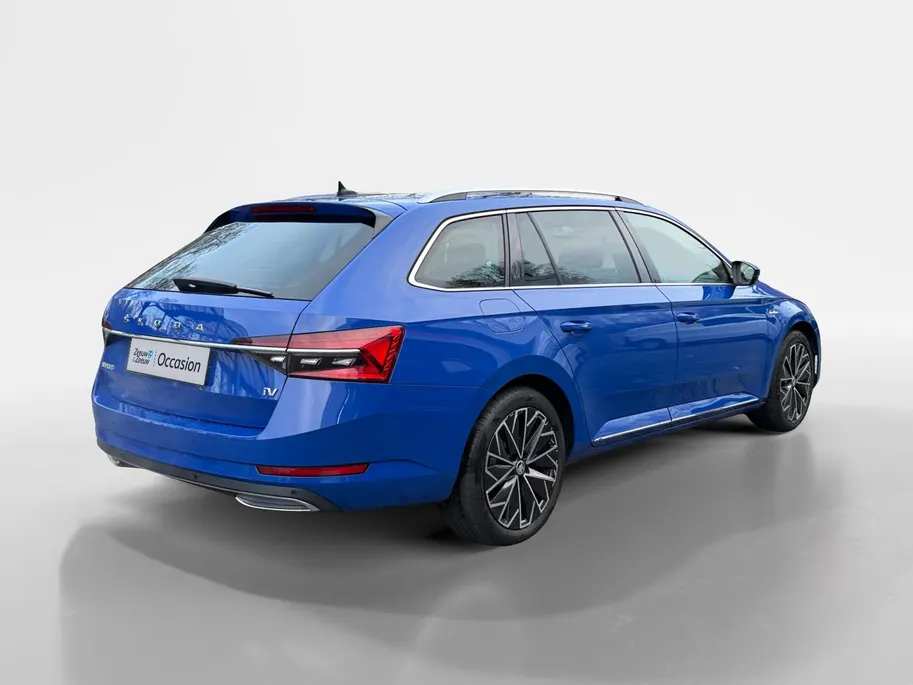 Škoda Superb Combi 1.4 TSI iV Laurin & Klement | Geheugenfunctie berijdersstoel | Climate | Achteruitrijcamera | Parkeersensoren | Navigatie |