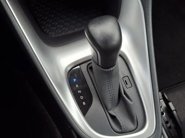 Toyota Yaris 1.5 Hybrid 115 Active CRUISE | NL-auto | rijklaarprijs !!