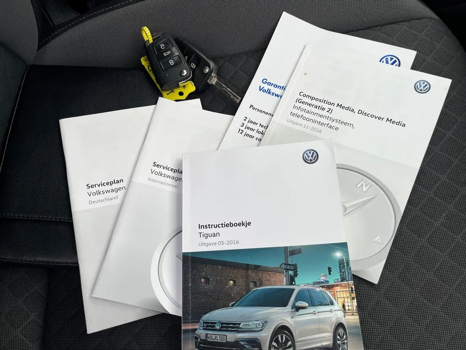 Volkswagen Tiguan 1.4 TSI ACT Highline | Navigatie | Stoelverwarming | Automaat | Adaptive Cruise Control