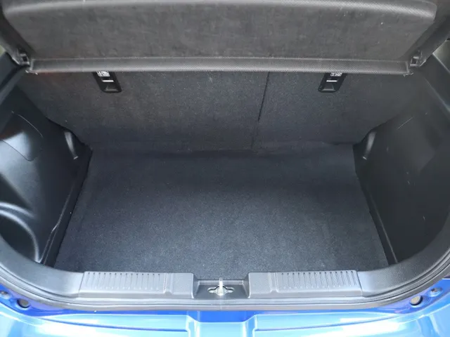 Suzuki Swift 1.2 Select Hybrid AdaptiveCruise | Carplay