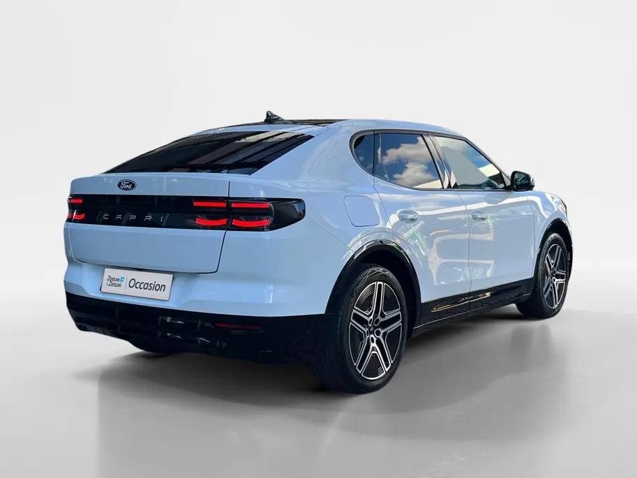 Ford Capri Premium Extended Range RWD 77 kWh |Panoramadak |Hemelbekleding donker| Cruise control adaptief| Elek achterklep|Dodehoek detectie|