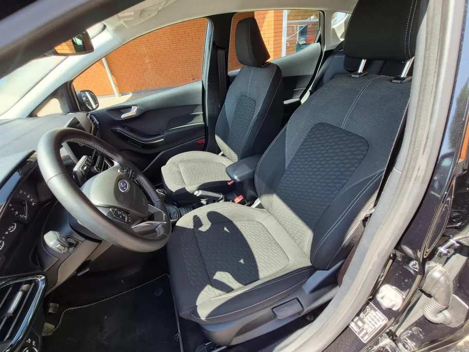 Ford Fiesta 1.0 EcoBoost Hybrid Titanium