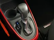 Toyota Aygo X 1.0 VVT-i S-CVT Pulse Plus Automaat | Keyless Entry | Parkeersensoren voor + achter | 17'' L.M. Velgen
