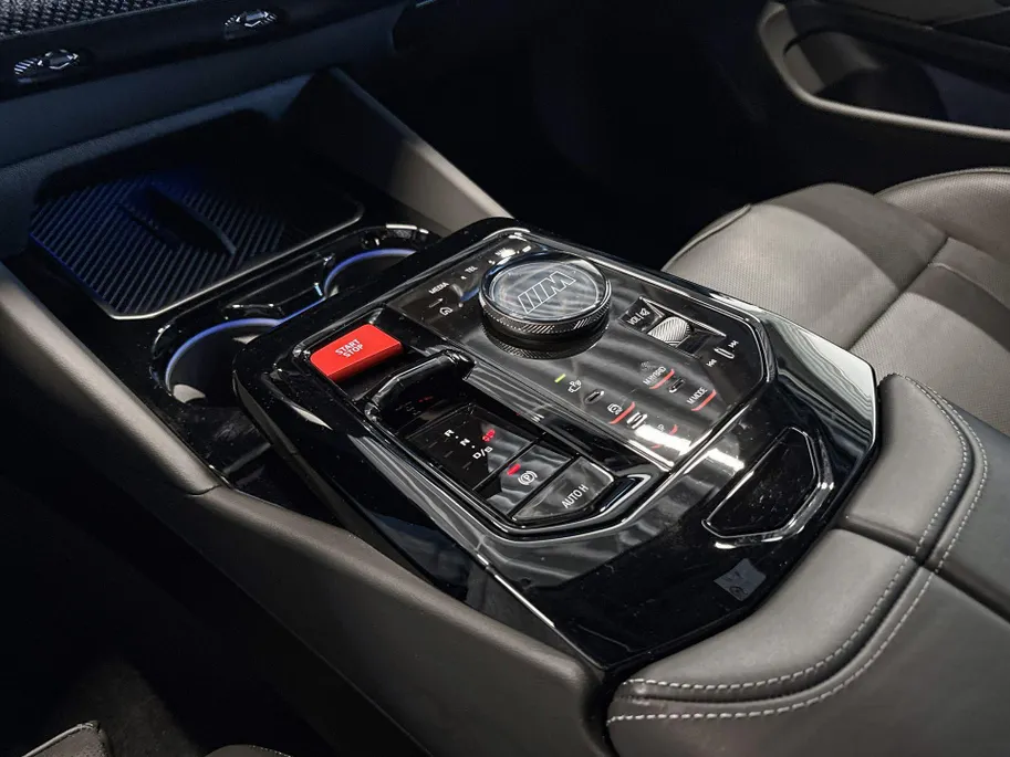 BMW M5 Touring M Drive Professional