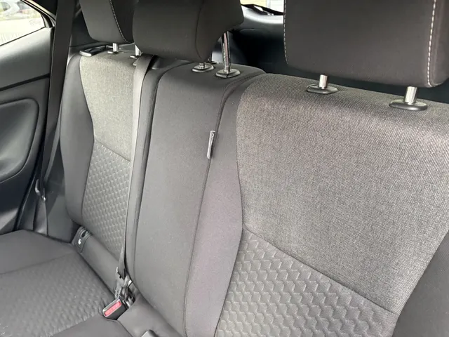 Toyota Yaris Cross 1.5 Hybrid 115 Dynamic | Blindspot | Parkeersensoren V+A