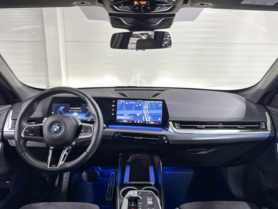 BMW iX1 xDrive30 Launch Edition