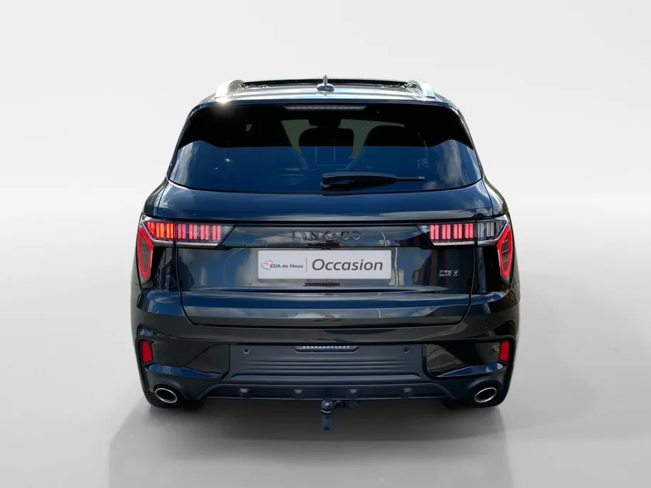 Lynk & Co 01 1.5 PHEV 260pk Black Pack | NL Auto | Zwarte hemel | Trekhaak | Panodak | Stoelverwarming | LED | Etc.