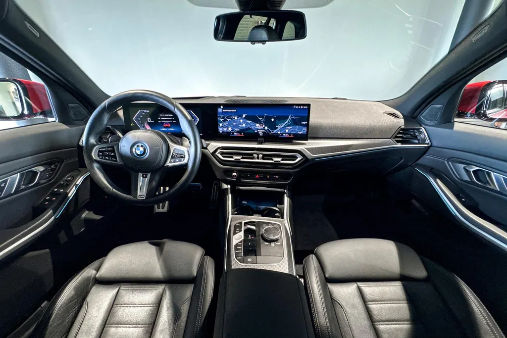 BMW 3 Serie Touring 330e xDrive