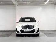 BMW iX1 xDrive30 Launch Edition