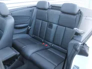 BMW 1 Serie Cabrio 118i Executive | M-Pakket | Stoelverwarming | 17' LM | Windscherm | Parkeersensor v+a | Trekhaak | Navi | Leer | Xenon | Clima |