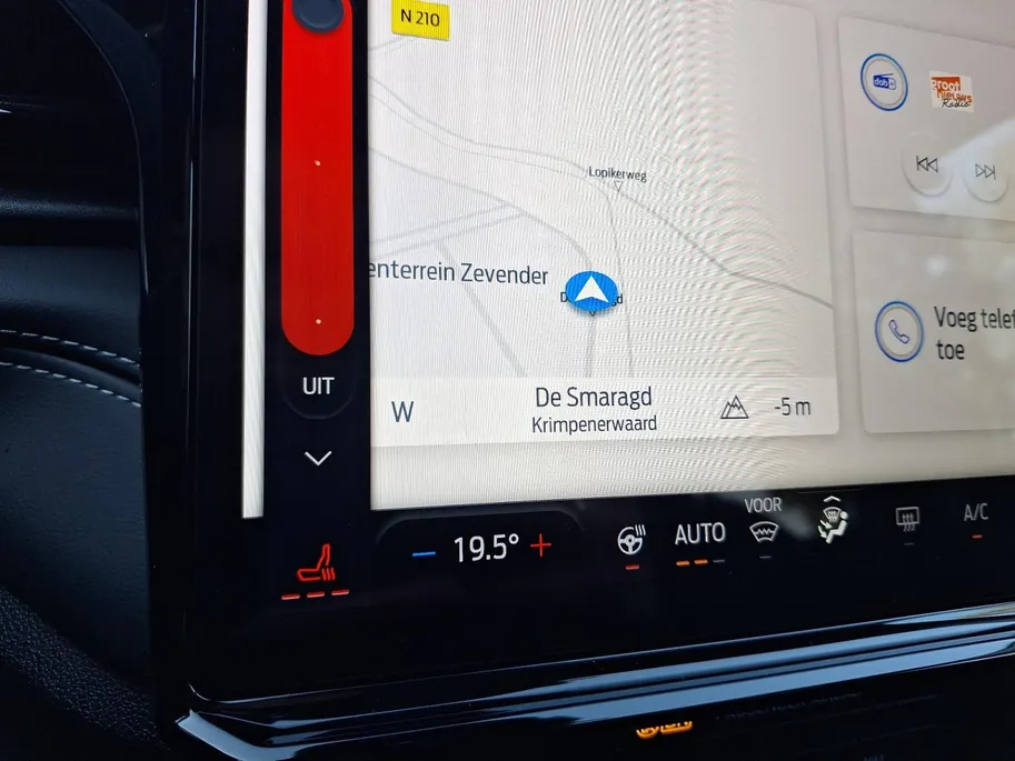 Ford Puma 1.0 EcoBoost Hybrid Titanium | !gratis upgrade naar automaat! | Winterpack | Comfortpack | El. Achterklep | Camera | Navigatie | Led verlichting | Keyless entry | 17' Lichtmetaal | Climate Control | Nieuw te bestellen! |
