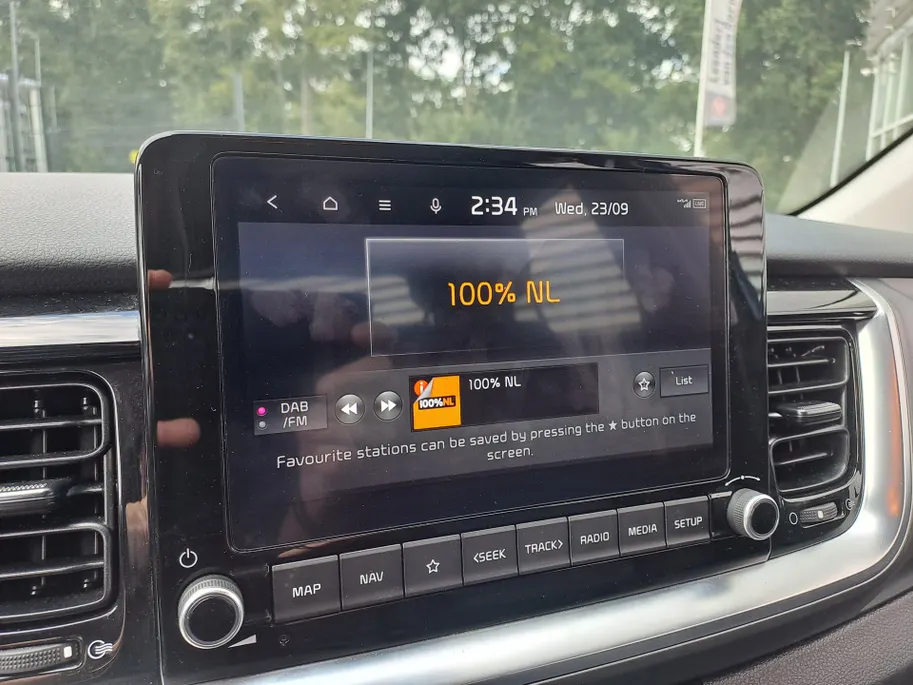 Kia Stonic 1.0 T-GDi MHEV DynamicLine | Apple Carplay/Android Auto | Automaat | Navigatie | 360 camera | ECC | Cruise control adaptief
