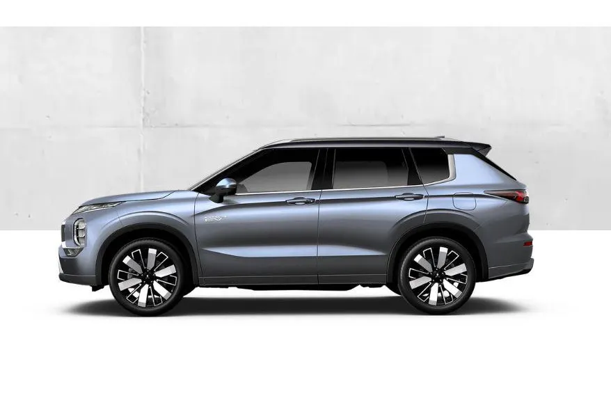 Mitsubishi Outlander 2.4 PHEV Instyle+ € 5.000 euro korting eigen voorraad| 8 jaar garantie| Snel leverbaar | Totaalprijs op is op.m25