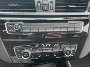 BMW X1 sDrive20i High Executive *Automaat*Navi*Camera*Schuif/kanteldak*Climate Control*Stoelverwarming*Lederen bekleding*LM. Velgen*Zeer nette auto!