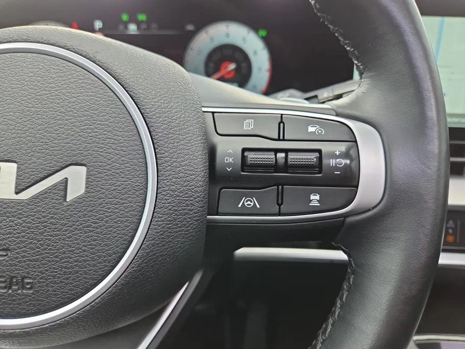 Kia Sportage 1.6 T-GDi Plug-in Hybrid AWD GT-PlusLine | Panoramadak | Cruise Control Adaptief | Stoelverwarming voor en achter | Carplay |