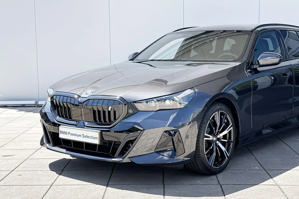 BMW i5 Touring eDrive40 M Sport Edition