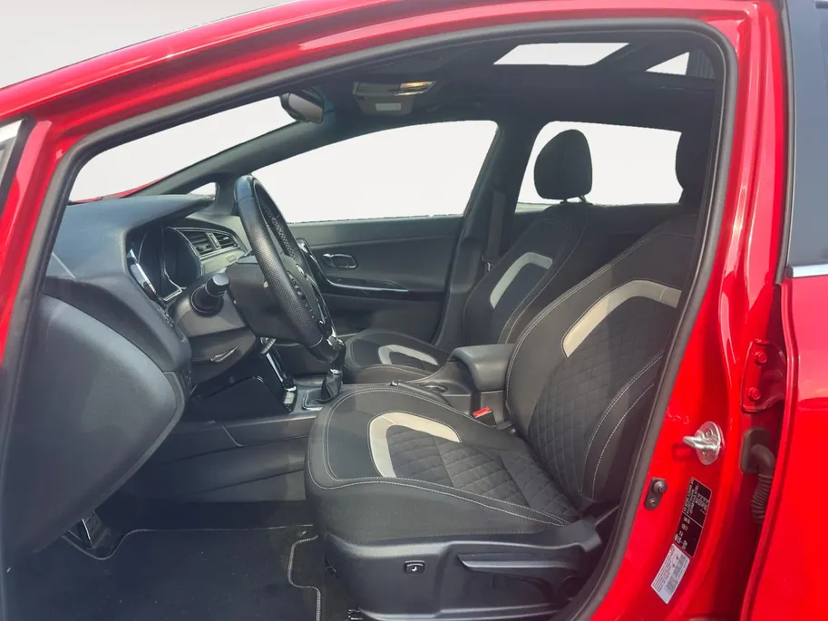 Kia cee'd Sportswagon 1.0 T-GDi GT-Line | Camera | Pano | Stuur en Stoel Verw |