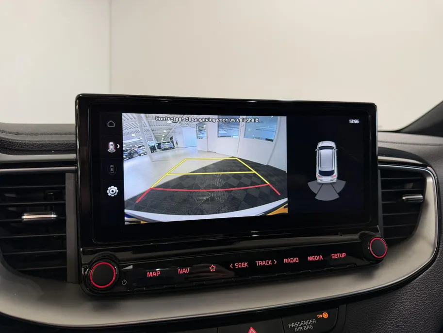 Kia ProCeed 120PK T-GDi GT-Line | Schuif/Kantel Dak | Stoel & Stuurwiel Verwarming | Elektrische Achterklep | Camera | Apple CarPlay/Android Auto | Full LED | All Season Banden |