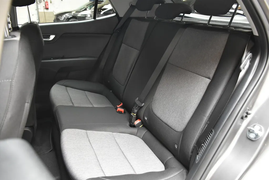 Kia Stonic 1.0 T-GDi MHEV 100pk DCT7 DynamicPlusLine