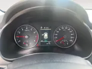 Kia Stonic 1.0i Turbo DynamicLine Automaat |  Two-tone lak | Apple Carplay / Android Auto | Airco |  Elektrische ramen | Camera | Parkeersensoren | Lichtmetalen velgen |