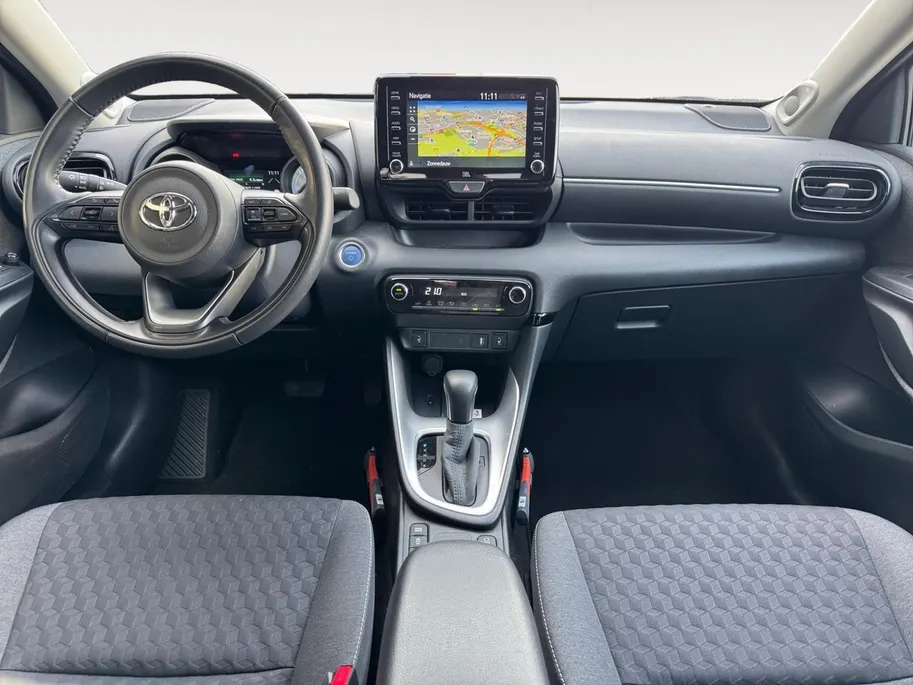 Toyota Yaris 1.5 Hybrid Style | Navigatie | Climate control | Parkeer camera | Stoel verwarming | Keyless