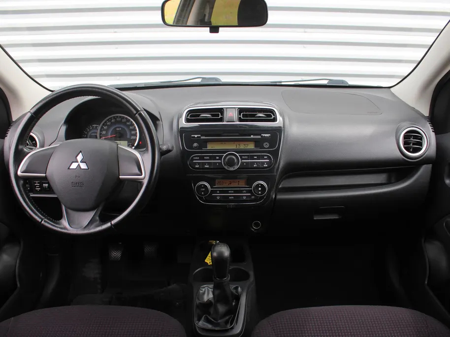 Mitsubishi Space Star 1.0 Intense | Keyless entry | 14' LM | Cruise | Clima | Licht- & regensensor |