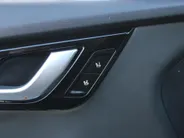 Kia EV6 Plus 77.4 kWh | Stuur-/stoelverwarming + ventilatie | Elektr. stoelverstelling + achterklep | Leer | Warmtepomp | 19' LM | Camera | LED |