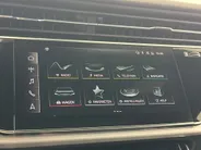 Audi Q8 55 TFSI-e quattro S-Line | Panoramadak | Luchtvering | 21'' L.M. Velgen | SoH 100%