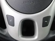 Kia Venga 1.4 CVVT First Edition | 16' LM | Trekhaak | Navi | Airco | Cruise | Camera | PDC | All seasons |
