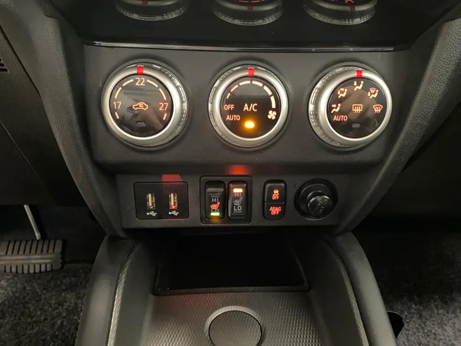Mitsubishi ASX 2.0 AUTOMAAT | INTENSE | NL-AUTO | DEALERONDERHOUDEN |