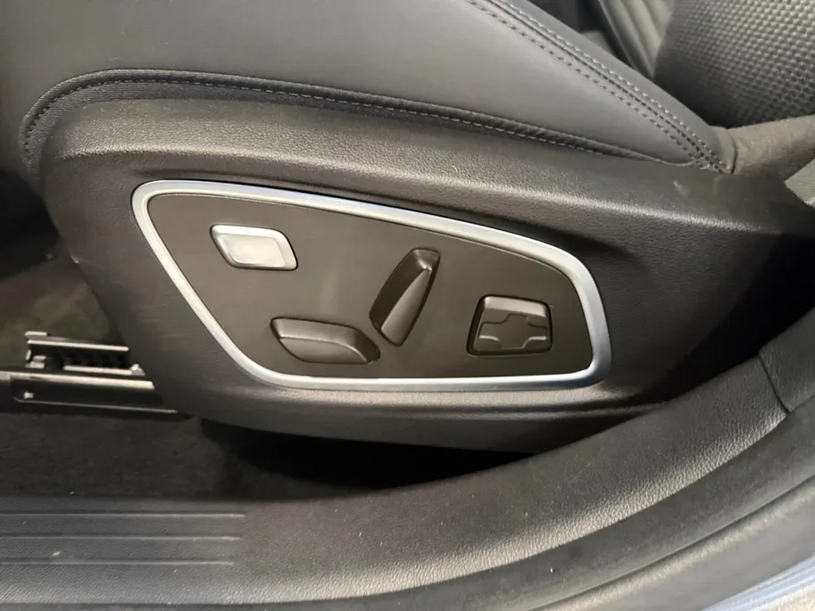 Renault Austral 1.2 E-Tech full hybrid 200 esprit Alpine *Automaat*Navi+360Camera*Climate*Adaptive Cruise*Stoel/Stuur Verw.*Als Nieuw!