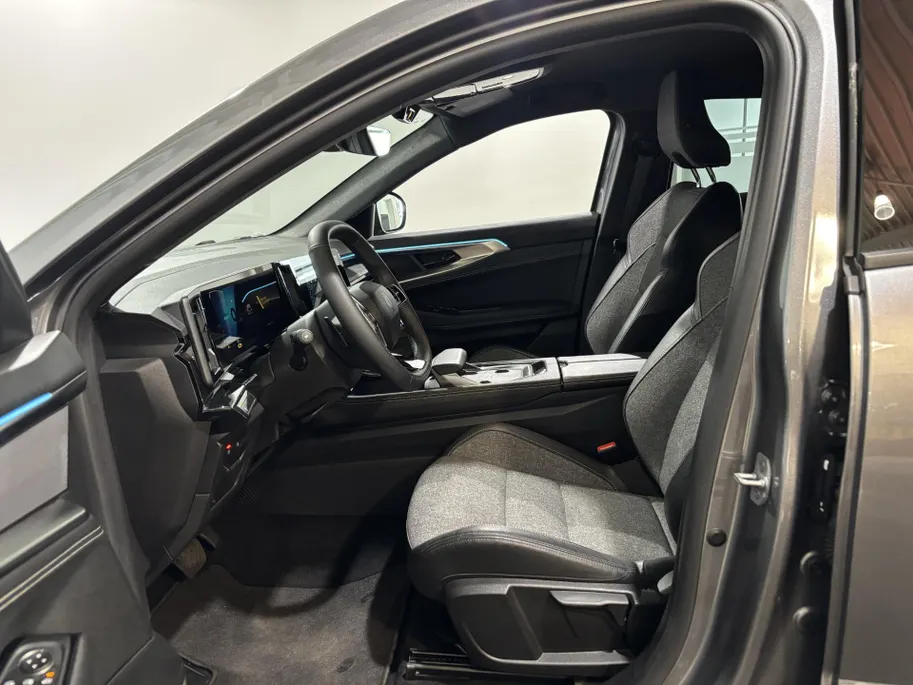 Renault Rafale 200PK E-Tech Full Hybrid Techno Automaat | All Season Banden | Blind Spot | Google Built-In Navi | Camera | Digital Cockpit | Apple CarPlay/Android Auto | Adaptive Cruise Control |