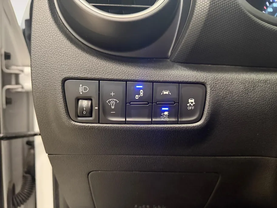 Hyundai Kona EV | 64KWH | COMFORT | SOH 100% | APPLE CARPLAY | CAMERA |