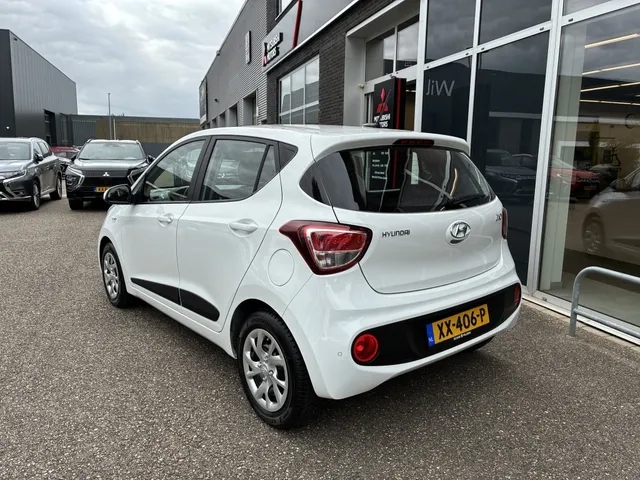 Hyundai i10 1.0i Comfort | All seasons
