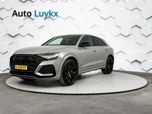 Audi RSQ8