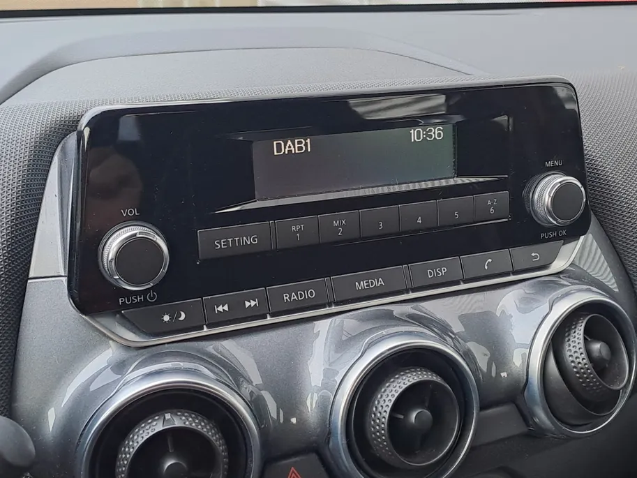 Nissan Juke 1.0 DIG-T Visia | Airco | Cruise | Dab | Bluetooth