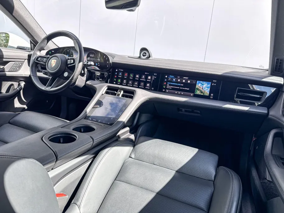 Porsche Taycan Cross Turismo 4 93 kWh