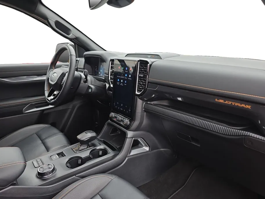 Ford Ranger Wildtrak 2.3 PHEV 279pk | 5 Zits | 1e Eigenaar  | Elektrische rollertop | Trekhaak | Achteruitrijcamera |  3500Kg Trekgewicht | Fabrieksgarantie! |