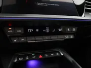 Audi A3 Sportback 45 TFSIe 272pk S-Tronic S edition Competition · Panoramdak · Camera · SONOS Sound · Head-Up Display · Matrix LED · Garantie t/m 28-09-2030 of 100.000km
