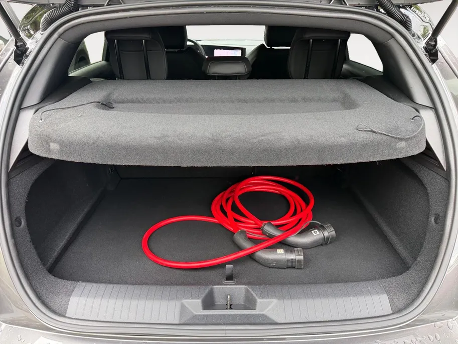 Opel Astra Electric 54 kWh Business Edition 95 % SOH 360 Camera | Unieke KM stand | Stoel + stuurverwarming | 12 Maanden BOVAG | Climate control | ACC |
