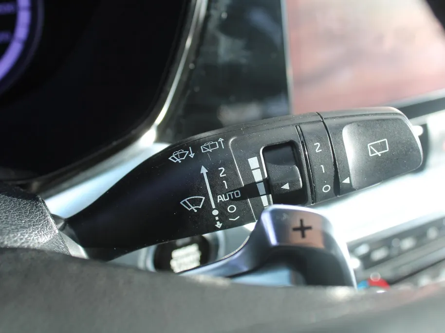 Kia Niro 1.6 GDi Hybrid DynamicPlusLine | Stuur-/stoelverwarming | Camera | Leer | Navi | Clima | Cruise adapt. | LED | Keyless | 16' LM |
