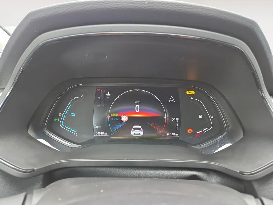 Renault Captur 1.6 E-Tech full hybrid 145 techno Automaat | 1e Eigenaar | Navi | Camera | Two tone metallic lak | Carplay | Bovag garantie | NAP