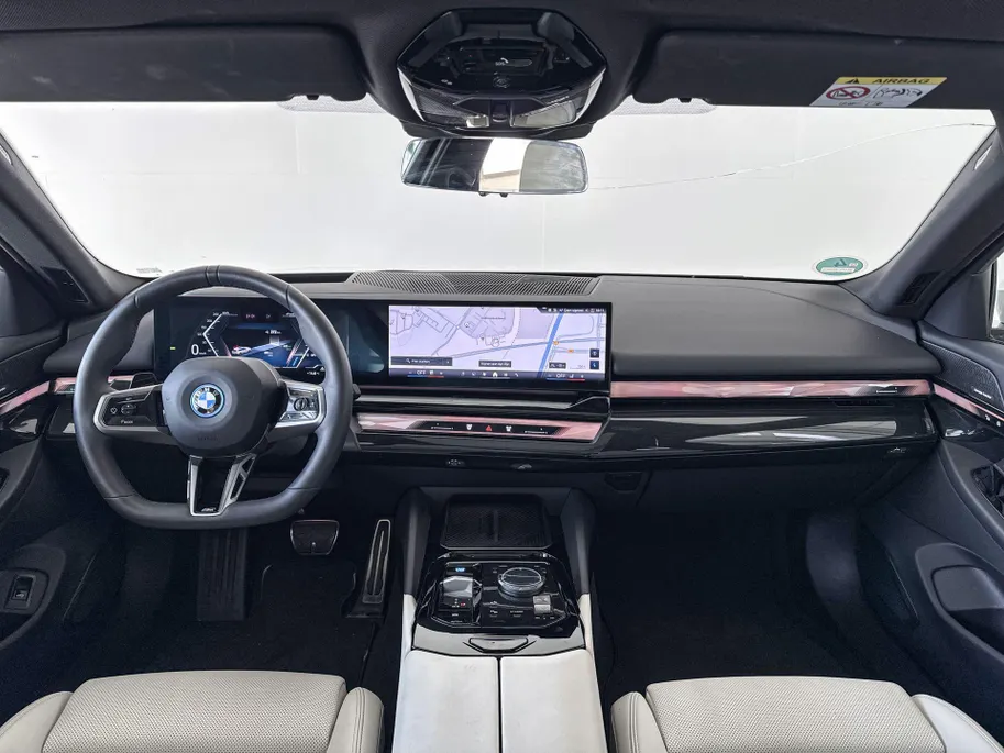 BMW i5 Touring eDrive40 Innovation Pack M Sportpakket Pro
