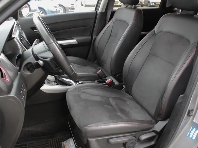 Suzuki Vitara 1.4 S Allgrip Automaat | Navi | Adap. Cruise | Clima