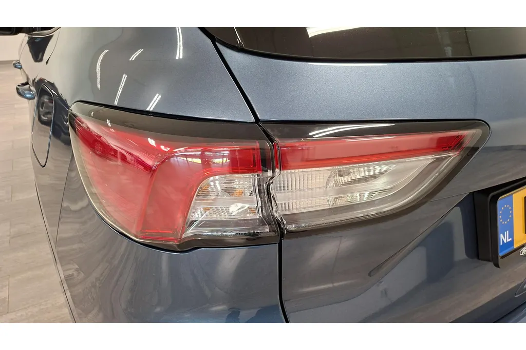 Ford Kuga 2.5 PHEV 225PK ST-Line X | Panoramadak | Trekhaak | Winter Pack | Adap. Cruise | HUD |