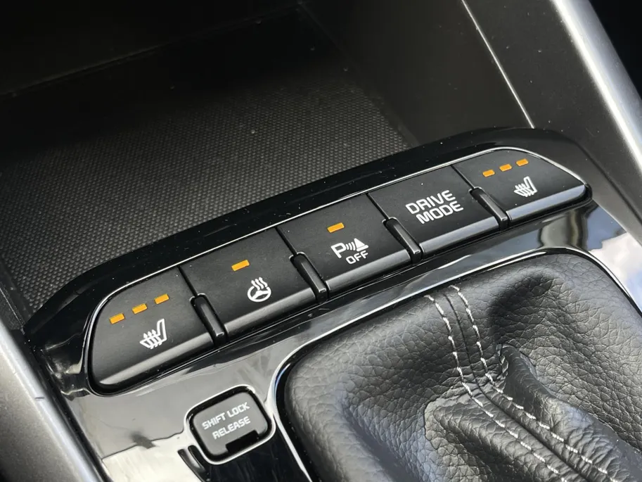 Kia Stonic 1.0 T-GDi MHEV GT-Line | 120PK | Navi | Camera | Stoelverwarming | Stuurverwarming | Apple Carplay | Android Auto | Lane Assist | Cruise Control |